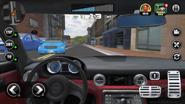 超級(jí)駕駛無(wú)限金幣版手機(jī)版